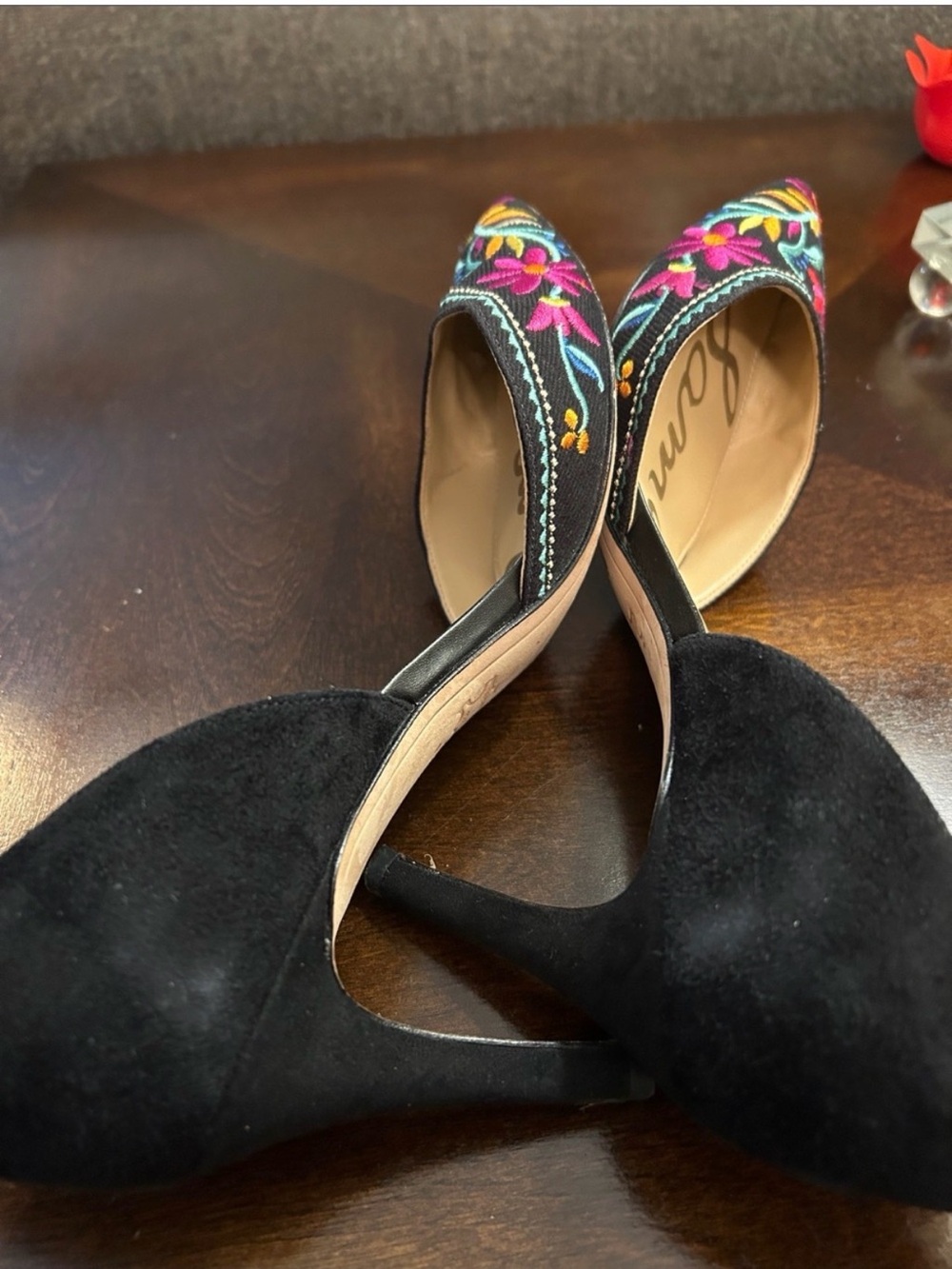 Sam Edelman Black Pointed-Toe D'Orsay Heels with Multicolor Floral Embroidery - Picture 7 of 8